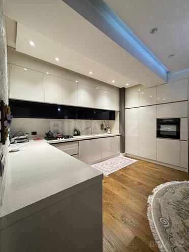 Продаётся 3-комн. новостройка 138 м², м. Иншаатчылар, photo 9 from 30