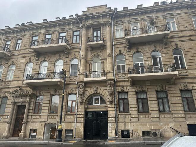 Satılır 3 otaqlı köhnə tikili 85 m², İçəri Şəhər m., photo 6 from 28