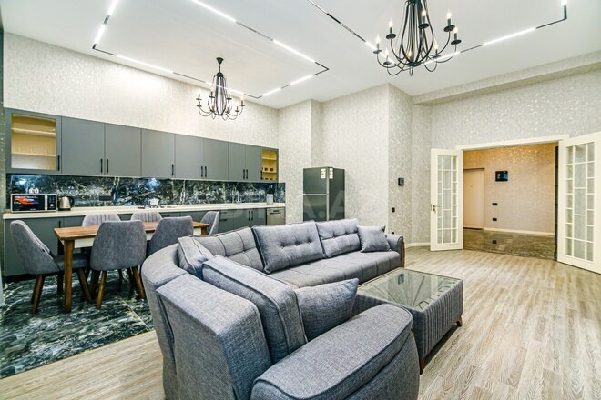 Сдаётся 3-комн. новостройка 105 м², м. Сахил, photo 9 from 28