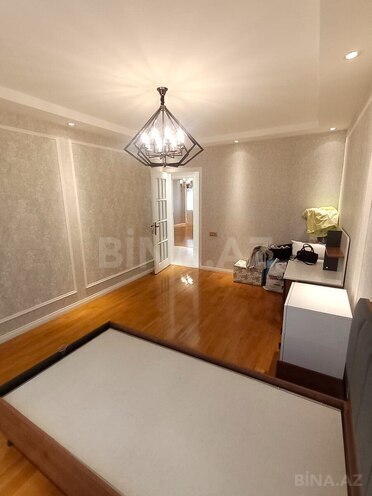 Satılır 3 otaqlı köhnə tikili 95 m², Elmlər Akademiyası m., photo 7 from 15