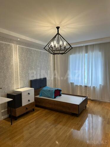 Продаётся 3-комн. вторичка 85 м², Ясамальский р., photo 4 from 13