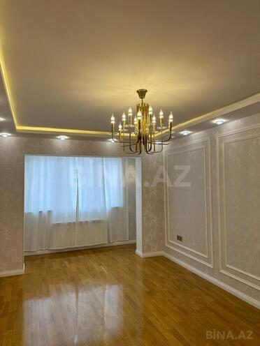 Продаётся 3-комн. вторичка 85 м², Ясамальский р., photo 7 from 13