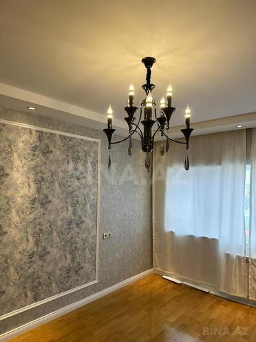 Продаётся 3-комн. вторичка 85 м², Ясамальский р., photo 8 from 13