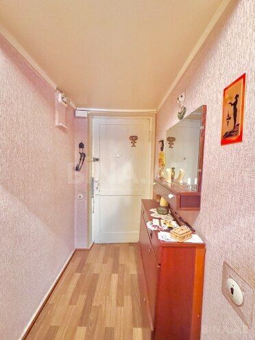 Продаётся 1-комн. вторичка 32 м², м. Кара Караев, photo 6 from 17