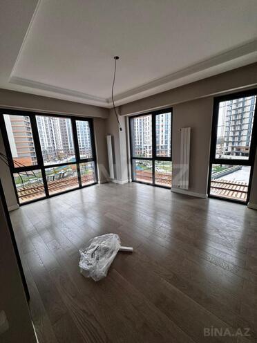 Сдаётся 3-комн. новостройка 77 м², м. Бакмил, photo 1 from 17
