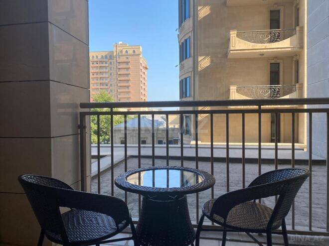 Сдаётся 2-комн. новостройка 95 м², м. Сахил, photo 4 from 18