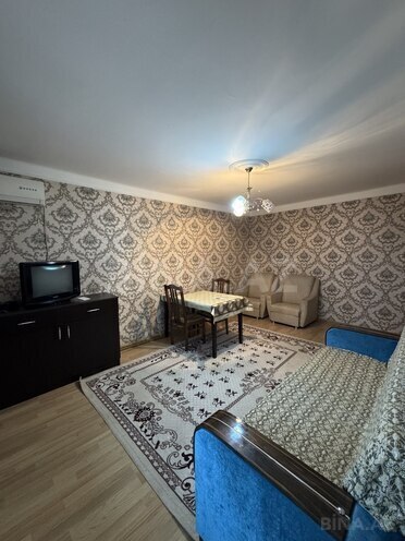 İcarəyə verilir 2 otaqlı köhnə tikili 40 m², Elmlər Akademiyası m., photo 1 from 10