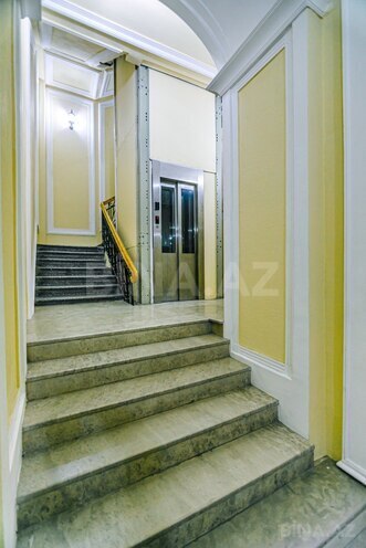 Сдаётся 7-комн. вторичка 250 м², м. Сахил, photo 3 from 32