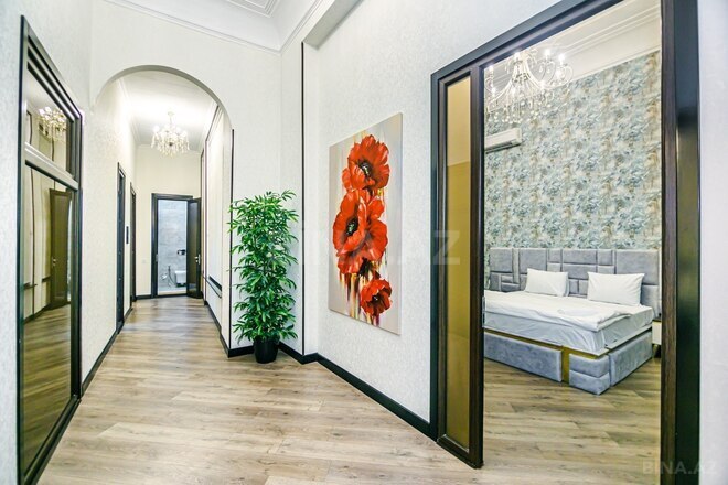 Сдаётся 7-комн. вторичка 250 м², м. Сахил, photo 17 from 32