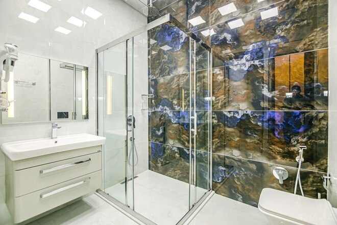 Сдаётся 7-комн. вторичка 250 м², м. Сахил, photo 31 from 32
