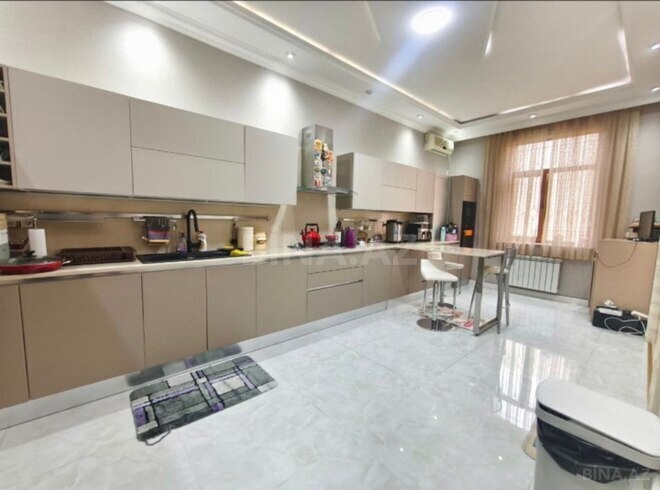 Satılır 9 otaqlı həyət evi/bağ evi 795 m², Azadlıq Prospekti m., photo 13 from 18