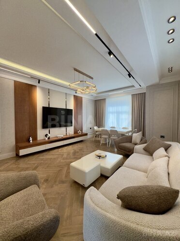 Продаётся 4-комн. новостройка 165 м², м. Элмляр Академиясы, photo 3 from 22
