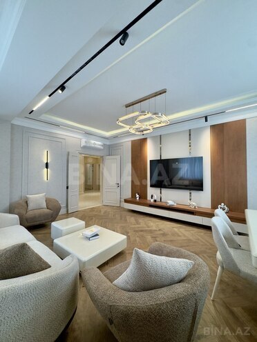 Продаётся 4-комн. новостройка 165 м², м. Элмляр Академиясы, photo 4 from 22