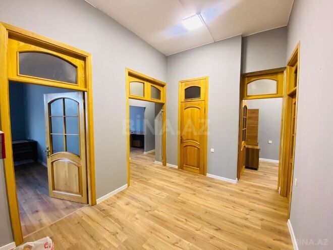 Сдаётся 4-комн. офис 130 м², м. Элмляр Академиясы, photo 11 from 12