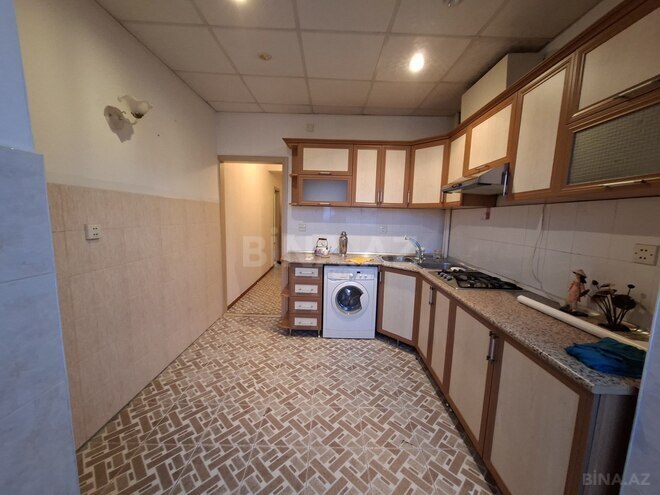 Продаётся 2-комн. вторичка 65 м², Ясамальский р., photo 14 from 21