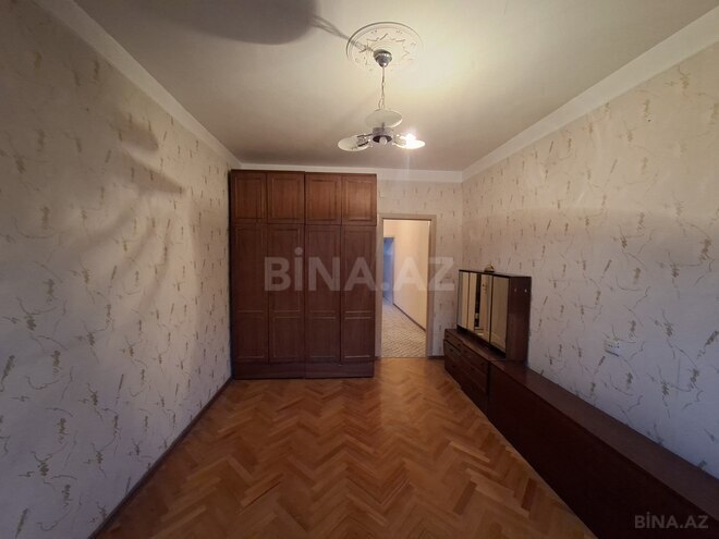 Продаётся 2-комн. вторичка 65 м², Ясамальский р., photo 13 from 21