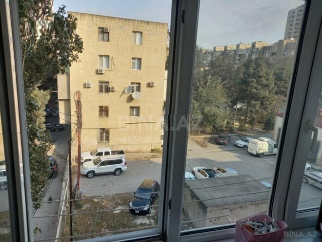 Satılır 2 otaqlı köhnə tikili 40 m², İnşaatçılar m., photo 6 from 12