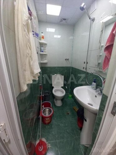 Satılır 2 otaqlı köhnə tikili 40 m², İnşaatçılar m., photo 11 from 12