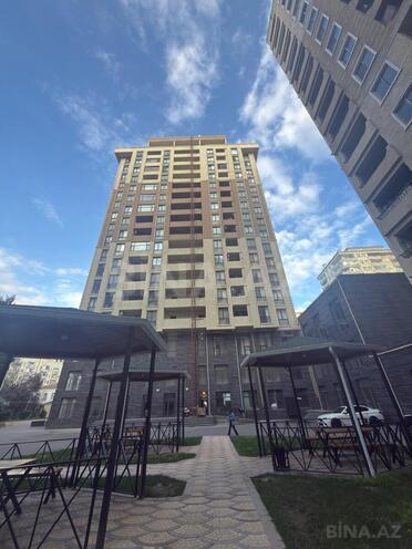 Продаётся 2-комн. новостройка 79 м², Хатаинский р., photo 1 from 20