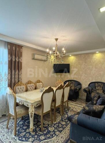 Продаётся 3-комн. вторичка 60 м², м. Нариман Нариманов, photo 1 from 10