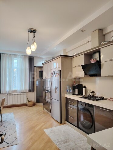 Продаётся 3-комн. новостройка 141 м², м. Элмляр Академиясы, photo 15 from 24