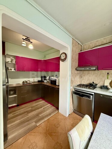 Satılır 3 otaqlı köhnə tikili 85 m², İnşaatçılar m., photo 10 from 16