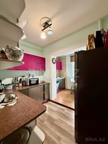 Satılır 3 otaqlı köhnə tikili 85 m², İnşaatçılar m., photo 9 from 16