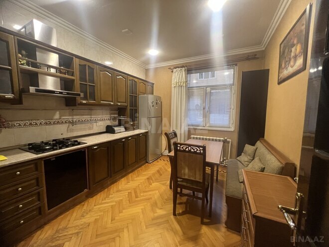 Сдаётся 3-комн. вторичка 85 м², Насиминский  р., photo 6 from 13