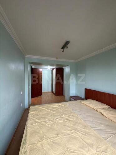 Satılır 4 otaqlı köhnə tikili 111 m², Sahil m., photo 21 from 28