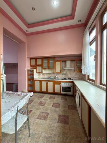 Satılır 4 otaqlı köhnə tikili 111 m², Sahil m., photo 14 from 28