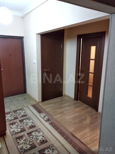 Продаётся 3-комн. вторичка 85 м², м. Ази Асланов, photo 8 from 10