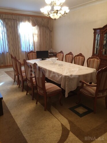 Satılır 12 otaqlı həyət evi/bağ evi 800 m², Badamdar q., photo 13 from 23