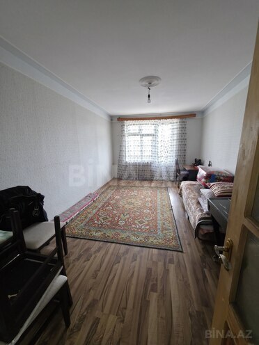 Продаётся 3-комн. вторичка 67 м², пос. Бакиханова, photo 1 from 26