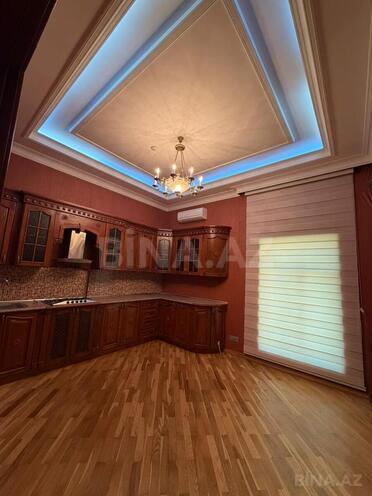 Satılır 18 otaqlı həyət evi/bağ evi 1 200 m², Gənclik m., photo 20 from 32