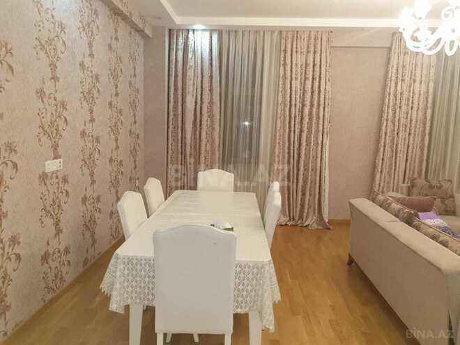 İcarəyə verilir 4 otaqlı yeni tikili 190 m², 28 May m., photo 11 from 26