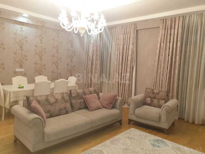 İcarəyə verilir 4 otaqlı yeni tikili 190 m², 28 May m., photo 19 from 26