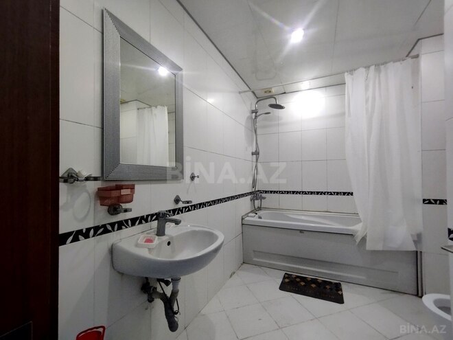 Сдаётся 3-комн. новостройка 123 м², м. Ази Асланов, photo 13 from 17