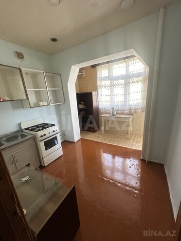 İcarəyə verilir 2 otaqlı köhnə tikili 55 m², Massiv D q., photo 5 from 8