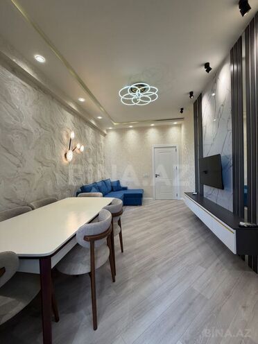 Продаётся 2-комн. вторичка 55 м², м. Ази Асланов, photo 4 from 14