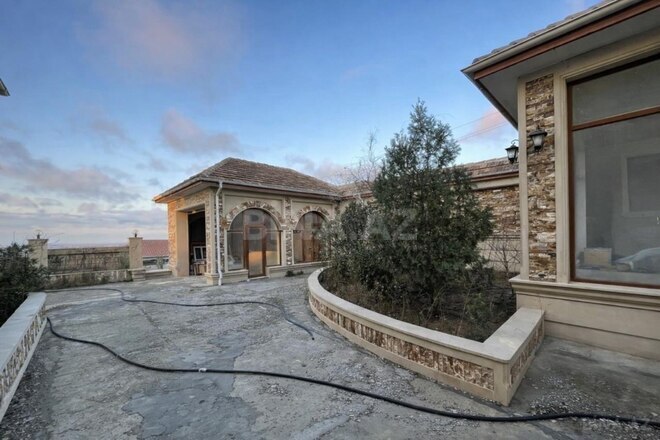 Satılır 8 otaqlı həyət evi/bağ evi 320 m², Atyalı q., photo 3 from 10