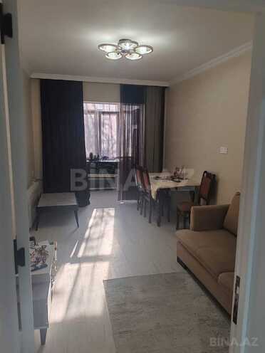 Сдаётся 2-комн. вторичка 55 м², пос. Бакиханова, photo 1 from 13