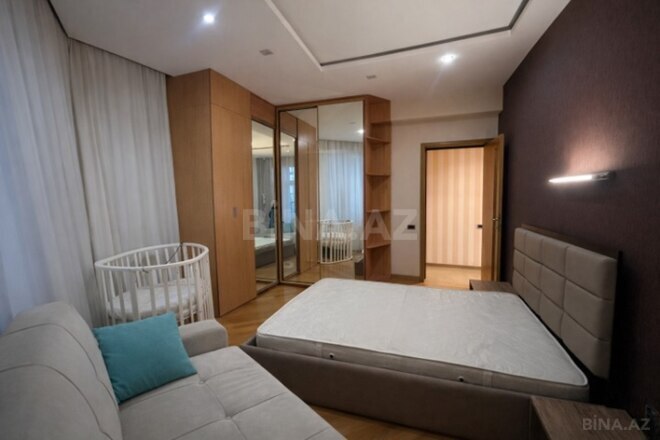 İcarəyə verilir 3 otaqlı yeni tikili 140 m², 28 May m., photo 11 from 24