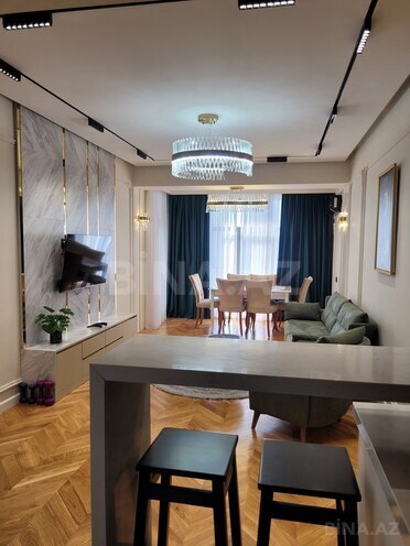 Сдаётся 2-комн. новостройка 70 м², Насиминский  р., photo 3 from 15