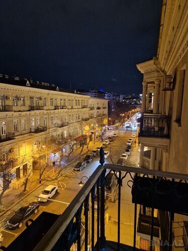 İcarəyə verilir 2 otaqlı köhnə tikili 44 m², Sahil m., photo 1 from 14