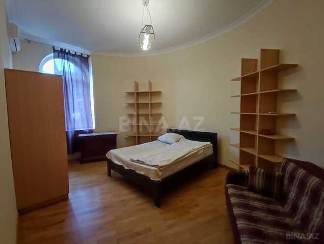 İcarəyə verilir 3 otaqlı köhnə tikili 121 m², İçəri Şəhər m., photo 4 from 13