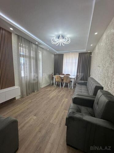 Satılır 2 otaqlı köhnə tikili 65 m², Əhmədli m., photo 1 from 16