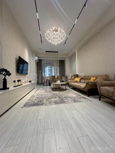 Продаётся 2-комн. новостройка 107.2 м², м. Элмляр Академиясы, photo 3 from 17