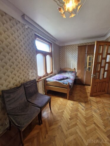 Сдаётся 3-комн. вторичка 70 м², м. Нариман Нариманов, photo 4 from 13