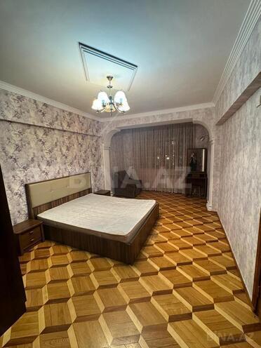 Satılır 3 otaqlı köhnə tikili 90 m², Gənclik m., photo 7 from 23