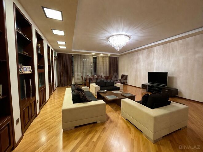 Satılır 3 otaqlı yeni tikili 185 m², 28 May m., photo 3 from 21